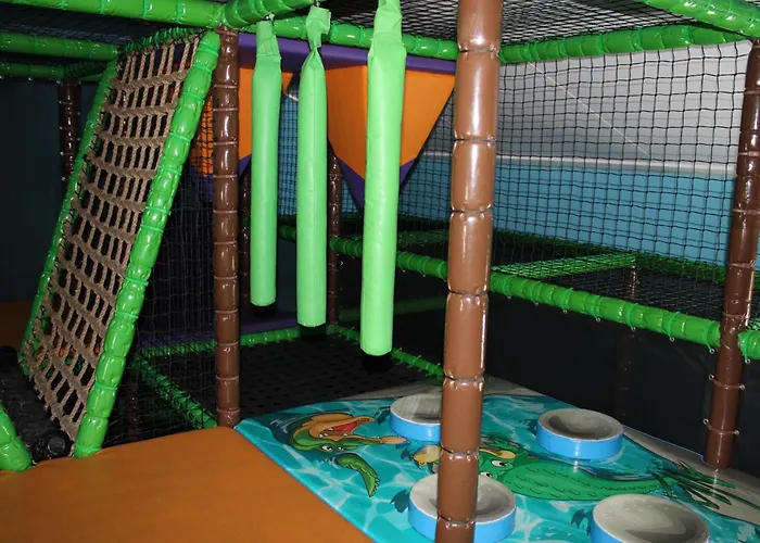 Tent Eendje Met Privé Sanitair Tente de luxe